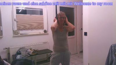 kleineshot live cam on Cam4