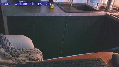 kleineshot live cam on Cam4