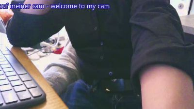 kleineshot live cam on Cam4
