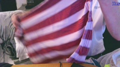kleineshot live cam on Cam4