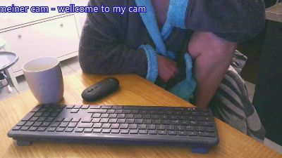 kleineshot live cam on Cam4