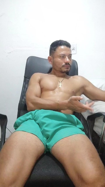 kllayton live cam on Cam4