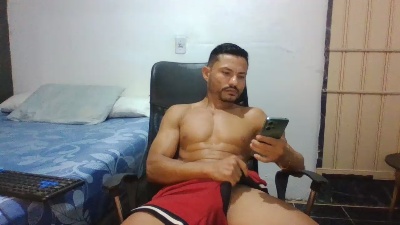 kllayton live cam on Cam4