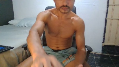 kllayton live cam on Cam4