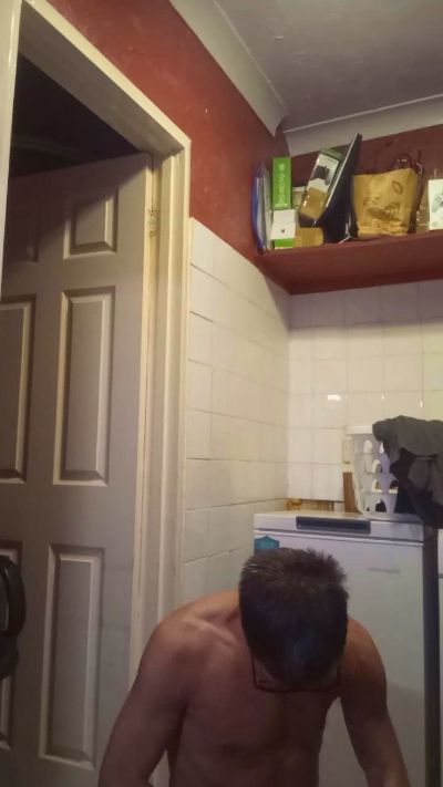 klovesu2000 live cam on Cam4