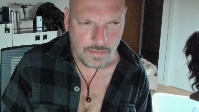 konar2 live cam on Cam4