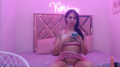 korinapaz live cam on Cam4