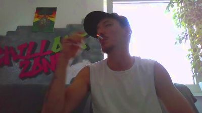krabeatz1990 live cam on Cam4