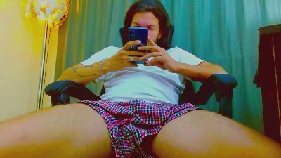 kraven_wolf live cam on Cam4