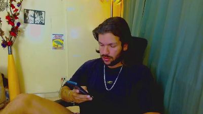 kraven_wolf live cam on Cam4