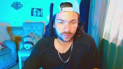 kraven_wolf live cam on Cam4