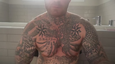 kray_sexy live cam on Cam4