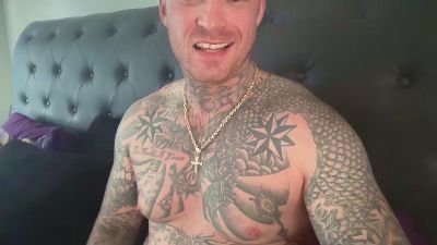 kray_sexy live cam on Cam4