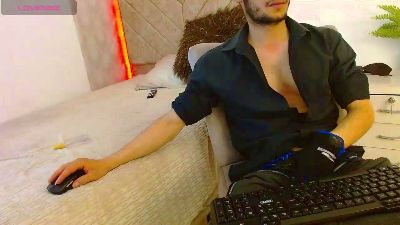 Profile and Statistics for kreyko_ on Cam4