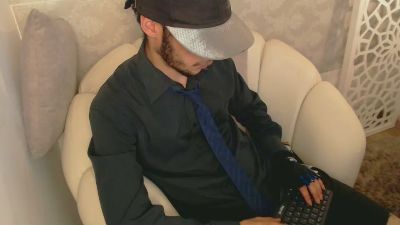 kreyko_ live cam on Cam4
