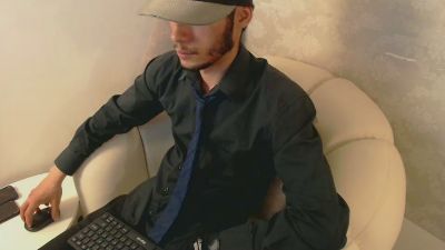 kreyko_ live cam on Cam4