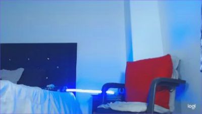 krillynnt live cam on Cam4