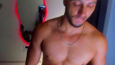 kris_khalifahot live cam on Cam4