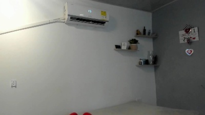 kris_khalifahot live cam on Cam4
