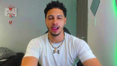 kris_khalifahot live cam on Cam4