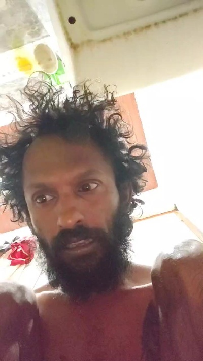 krish865 live cam on Cam4