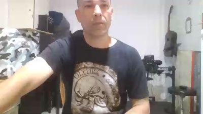 ksldiscretinhos live cam on Cam4