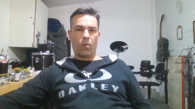 ksldiscretinhos live cam on Cam4