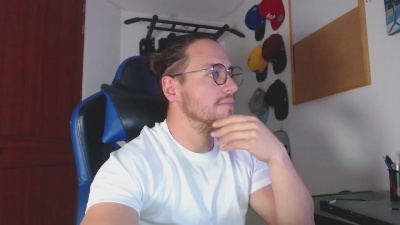 kurt_xx live sex cam preview from Colombia