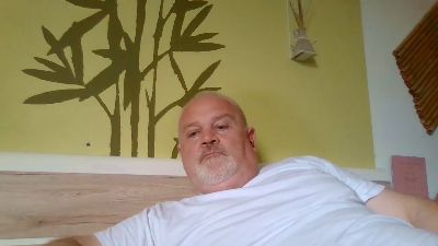kuschl39 live cam on Cam4