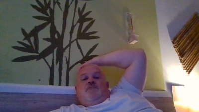 kuschl39 live cam on Cam4