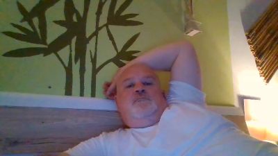 kuschl39 live cam on Cam4
