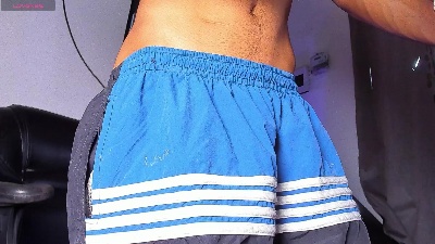 kuzzco live cam on Cam4