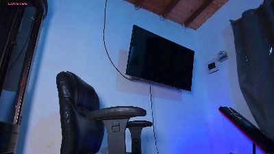 kuzzco live cam on Cam4