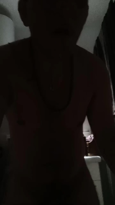 kvst5 live male webcam from Greece