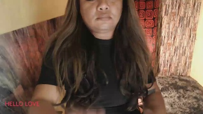 kween_veckha live cam on Cam4