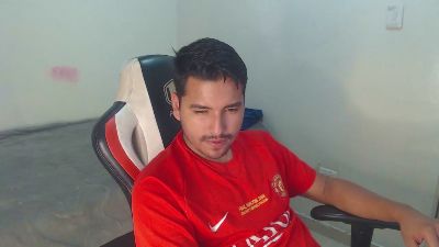 kylian_07 live cam on Cam4