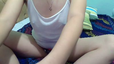 kylie696 live cam on Cam4