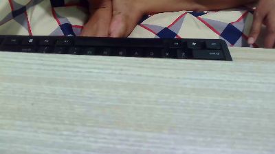 kylie696 live cam on Cam4