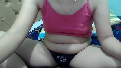 kylie696 live cam on Cam4