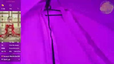 kyliehot_ live cam on Cam4