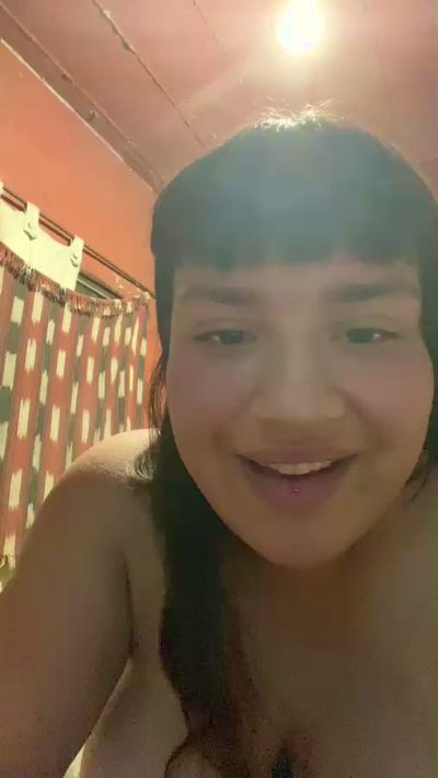 ladeldolar live cam on Cam4