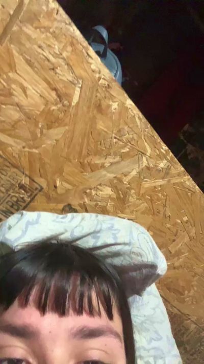ladeldolar live cam on Cam4