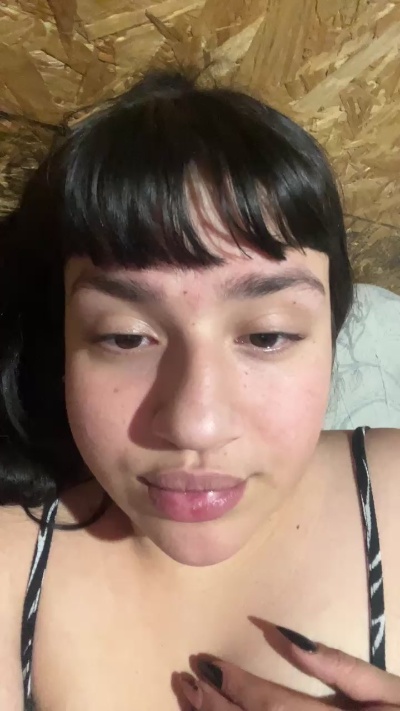 ladeldolar live cam on Cam4