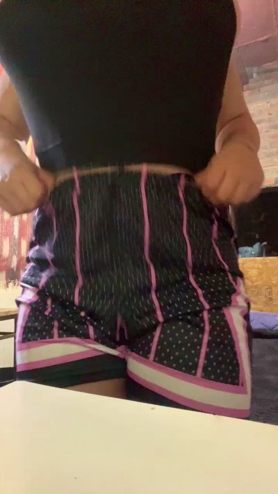 ladeldolar live cam on Cam4