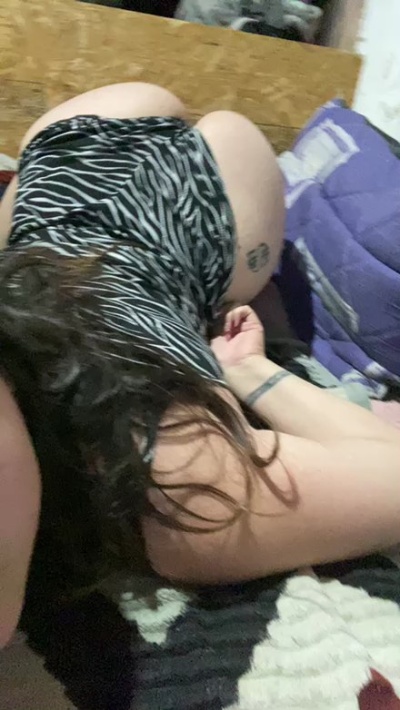 ladeldolar live cam on Cam4