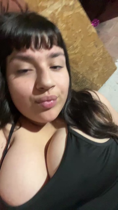 ladeldolar live cam on Cam4