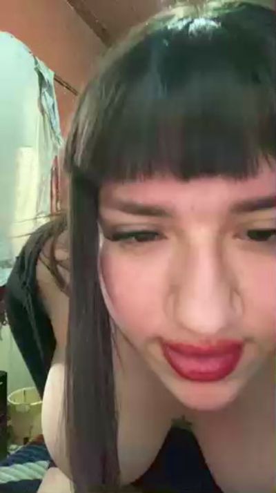 ladeldolar live cam on Cam4