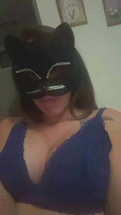 lady325 live cam on Cam4