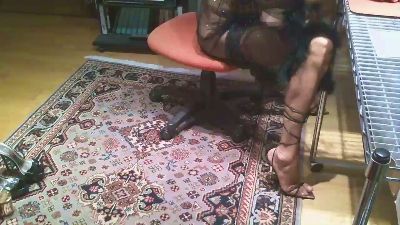 ladyb_tv live cam on Cam4