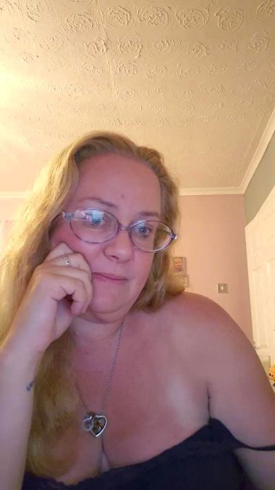 ladyfaye live cam on Cam4